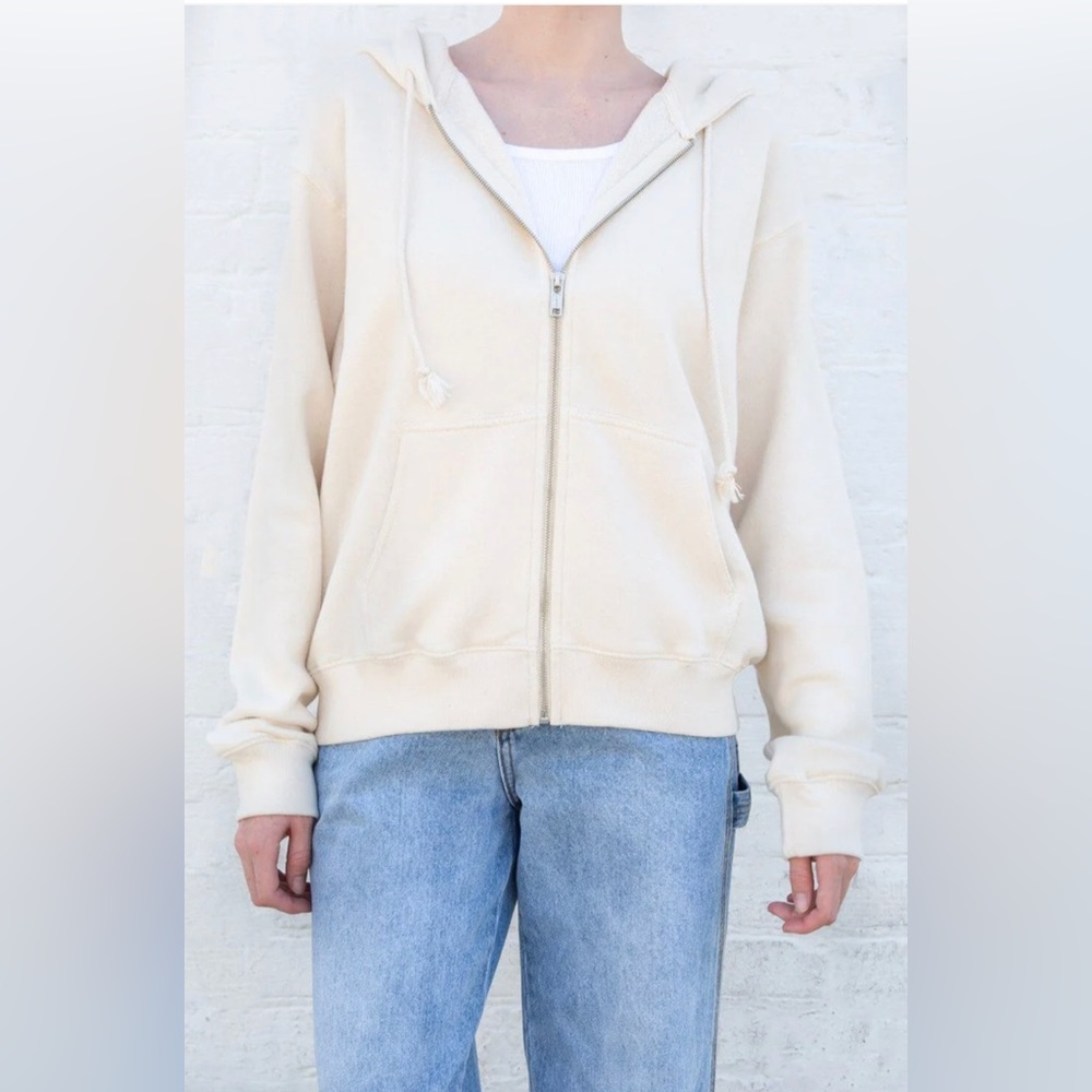 Christy Hoodie - Brandy Melville